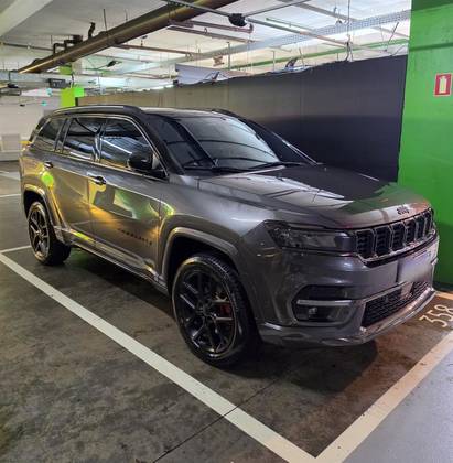 JEEP COMMANDER 2.0 HURRICANE 4 TURBO GASOLINA BLACKHAWK AT9 JEEP COMMANDER 2.0 HURRICANE 4 TURBO GASOLINA BLACKHAWK AT9